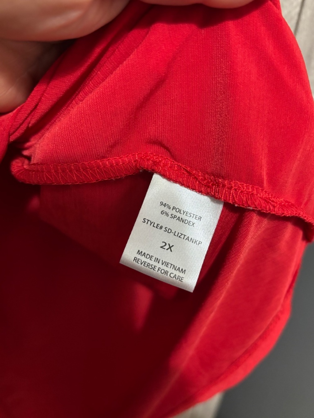 Dear Scarlett Red Sleeveless Lizzy Tank 2X - Picture 3 of 6